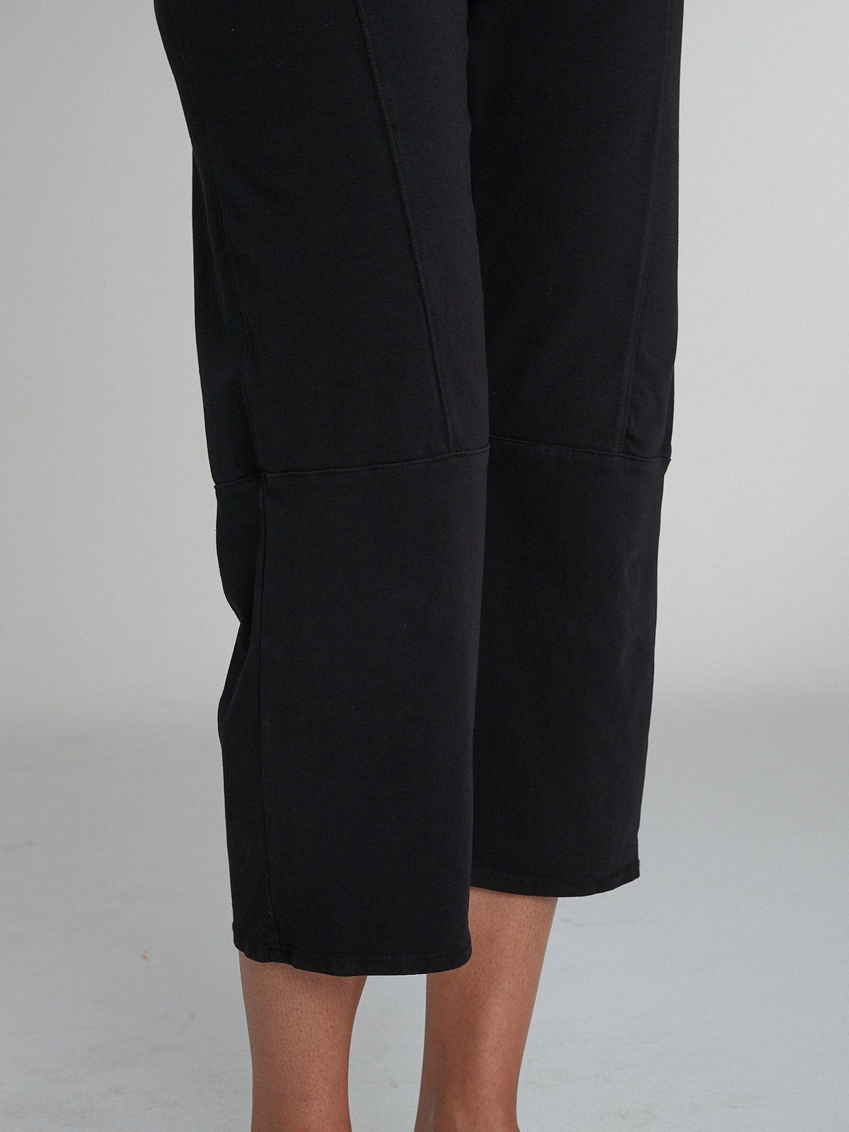 Cutloose 25 Women's Pants Walking Capri