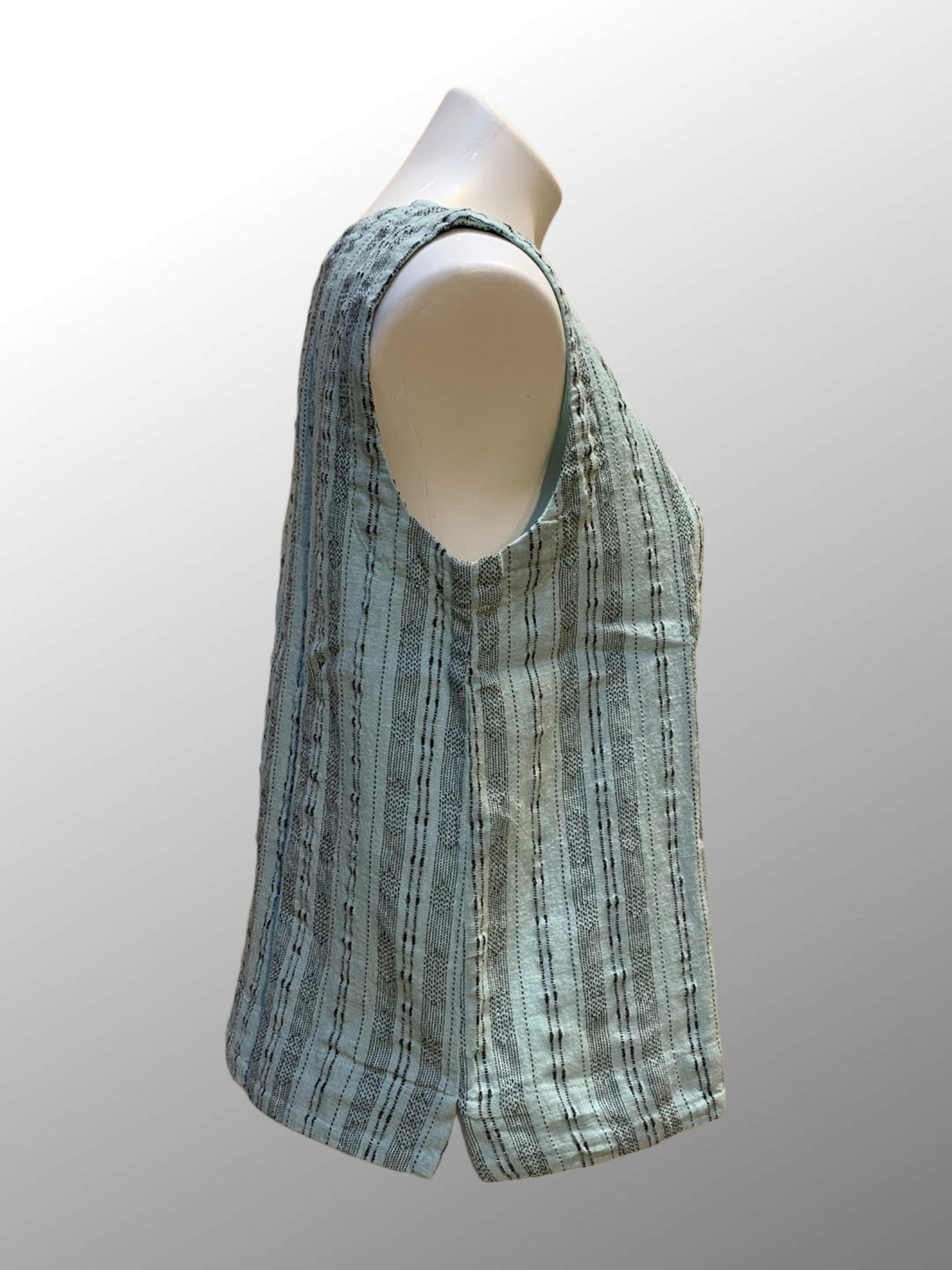 Cutloose 25 Women's Sleeveless Top Pinstripe Sleeveless Top