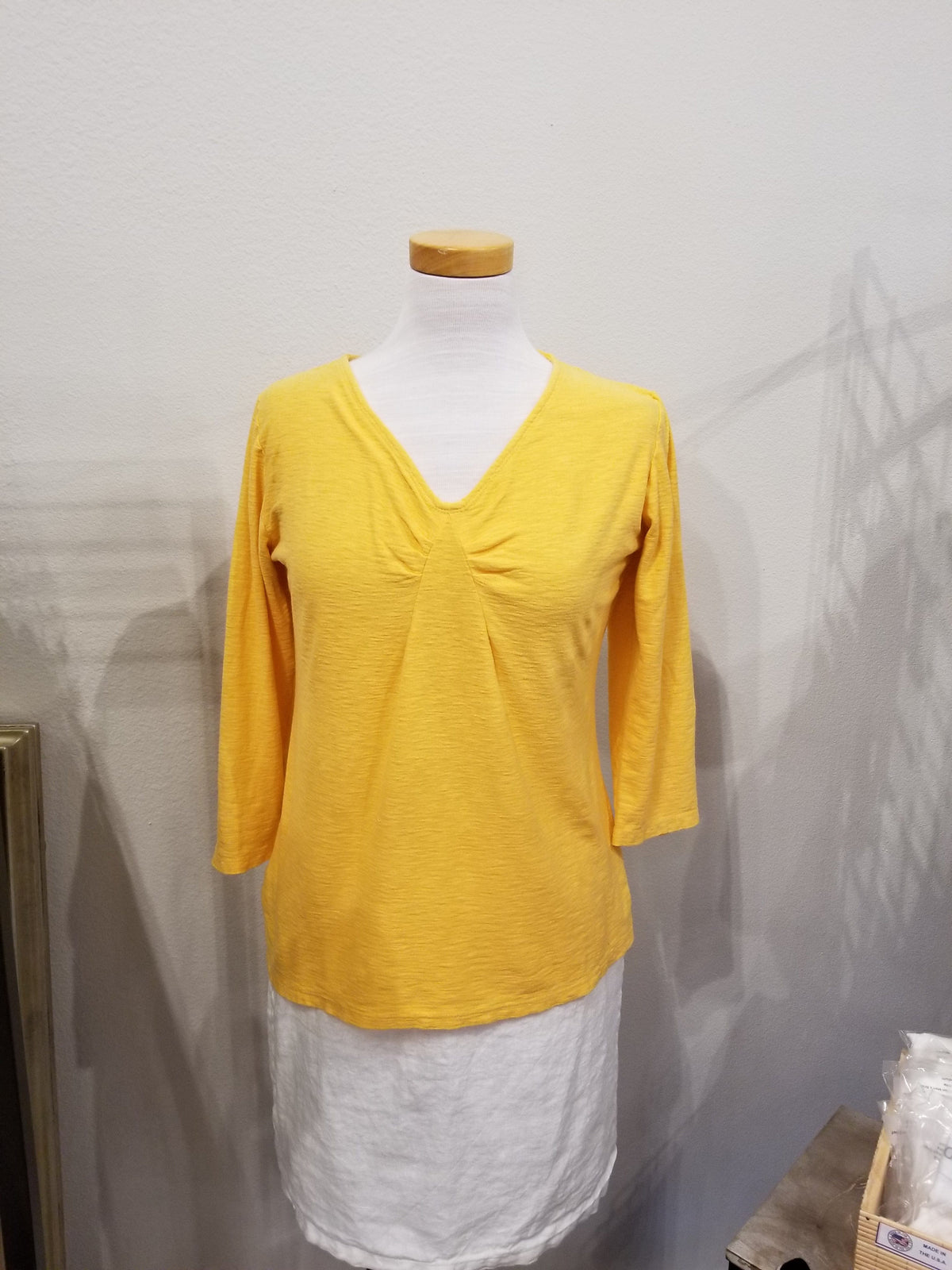 Cutloose Women's Long Sleeve Top Marigold / L 3/4 Sleeve Tuck Front