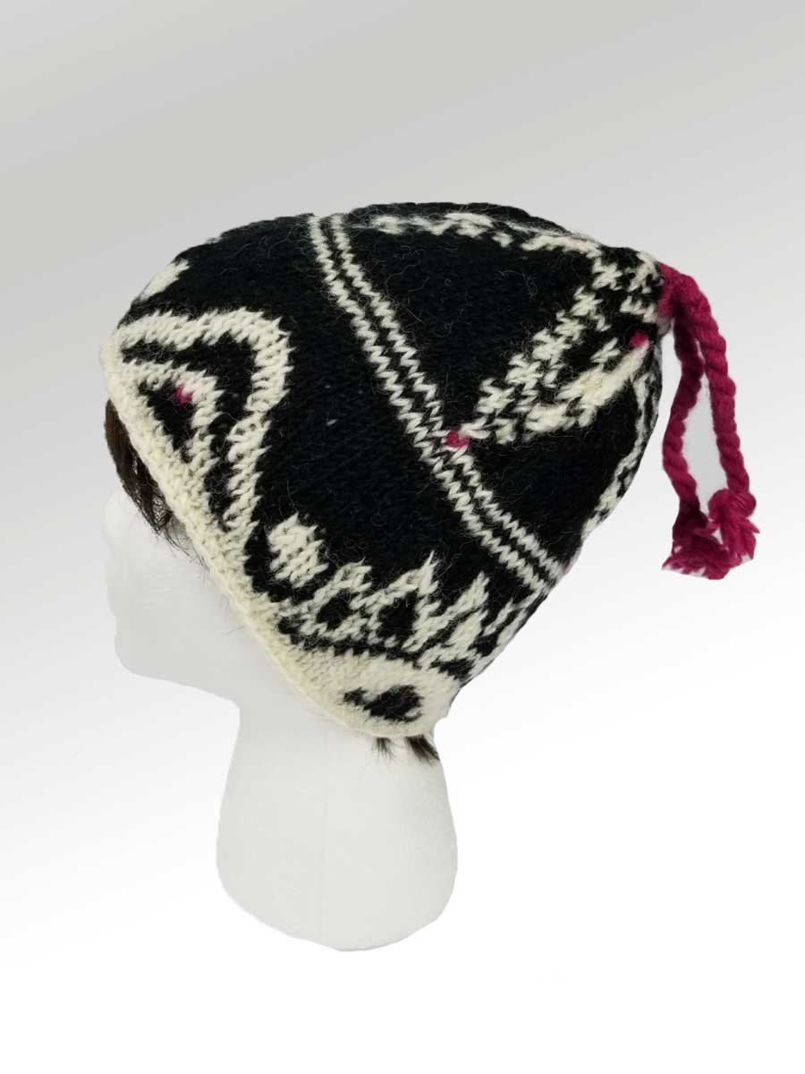 Icelandic Design hat women White/Black / one size Wool Hats from Icelandic Design