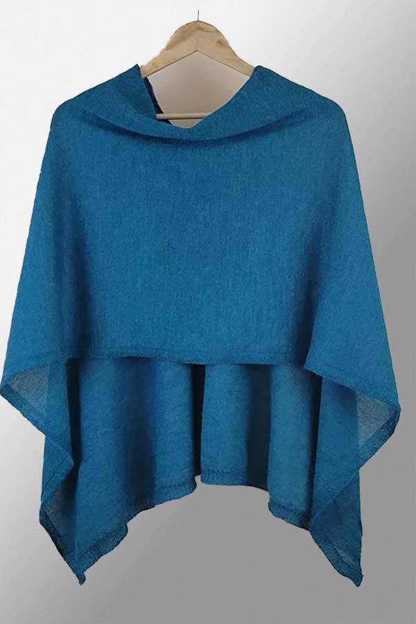 Wuaman Women's Sweater Turquoise / one size Alpaca Blend Light Poncho (dress topper)