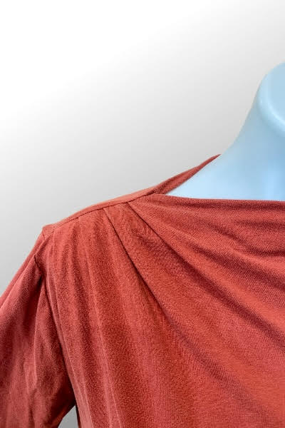 Cutloose 24 Women's Long Sleeve Top Tencel Pleat Neck Top