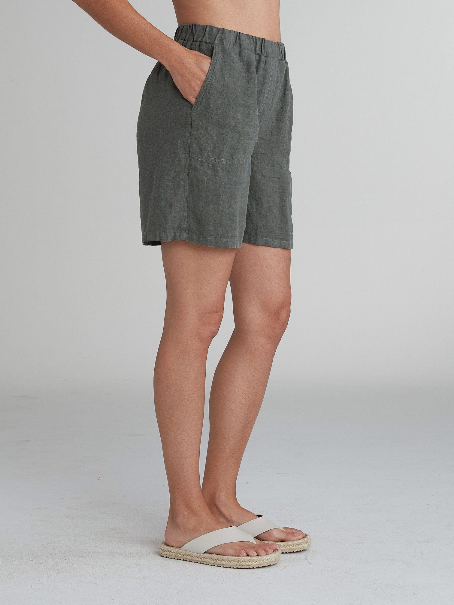 Cutloose 25 Women's Shorts Solid Linen Easy Shorts