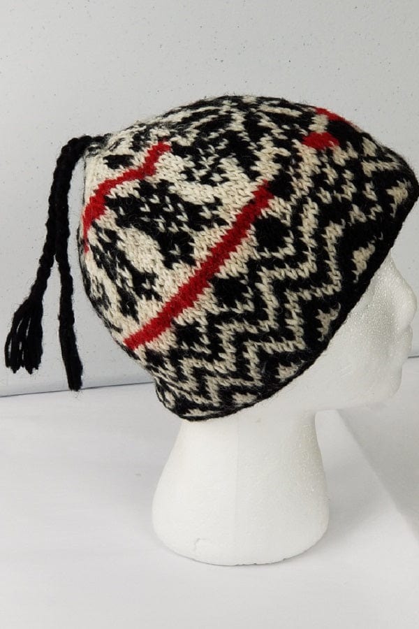 Icelandic Design hat women White/Red/Black / one size Wool Hats from Icelandic Design