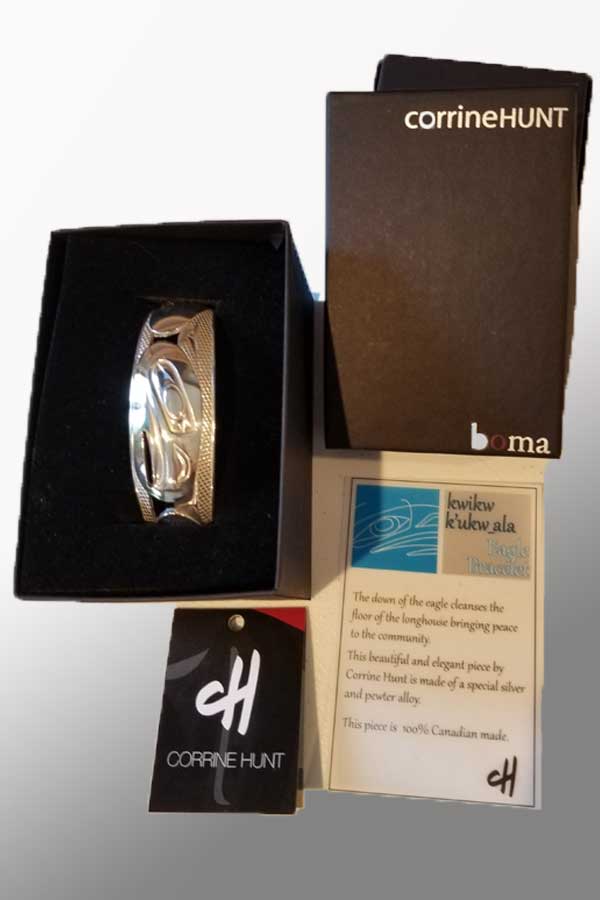 Panabo jewelry Eagle / 8" dia Eagle Silver Pewter Bracelet - art by Corrine Hunt