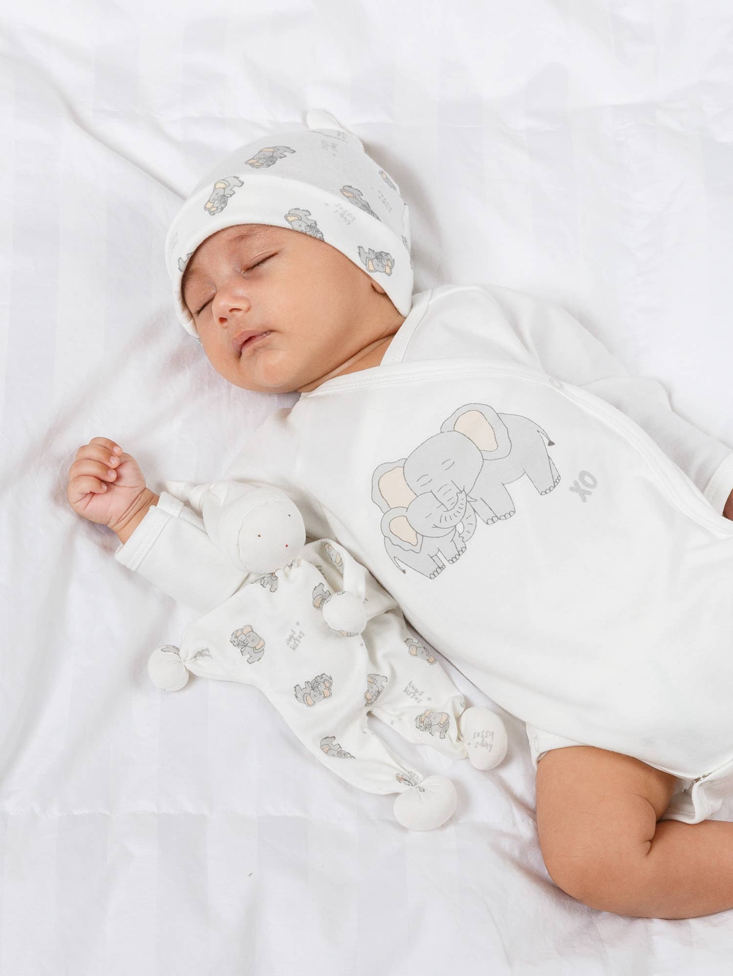 Under the Nile baby clothes bodysuit - elephant / 0-3 month Organic LS Side Snap Bodysuit - Elephant